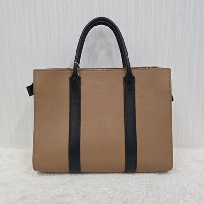 LOUIS VUITTON Vérité Tote MM [Pre-Owned]