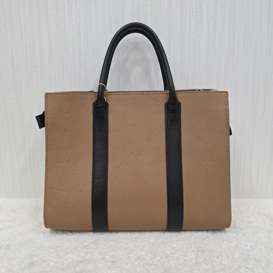 LOUIS VUITTON Vérité Tote MM [Pre-Owned]
