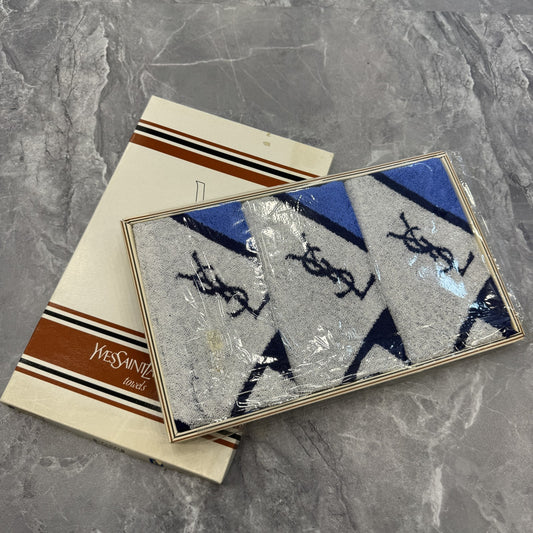 Yves Saint Laurent Towel Set [Pre-Owned]