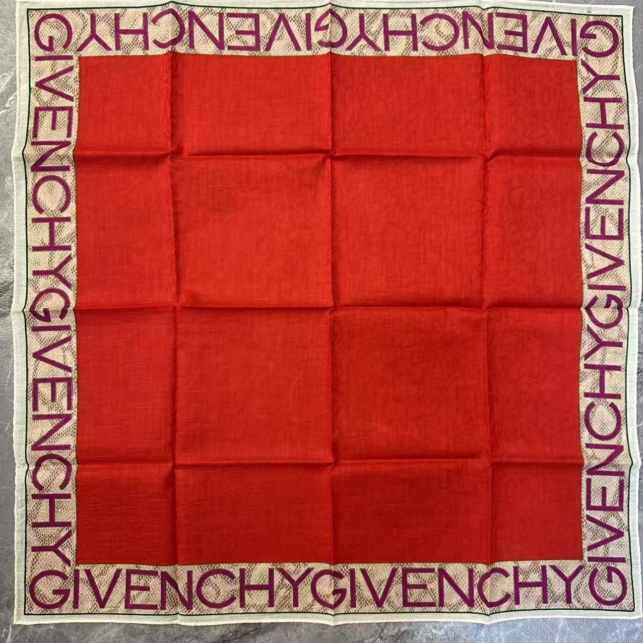 GIVENCHY ハンカチ【中古】 