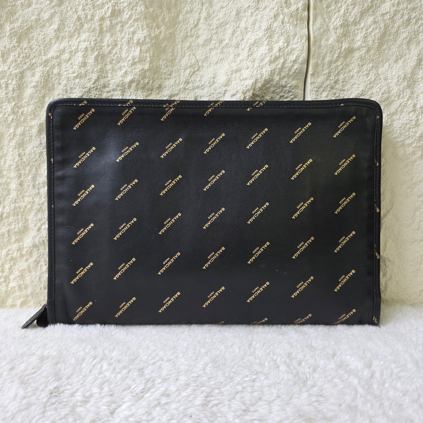 バレンシアガ クラッチバッグ【中古】