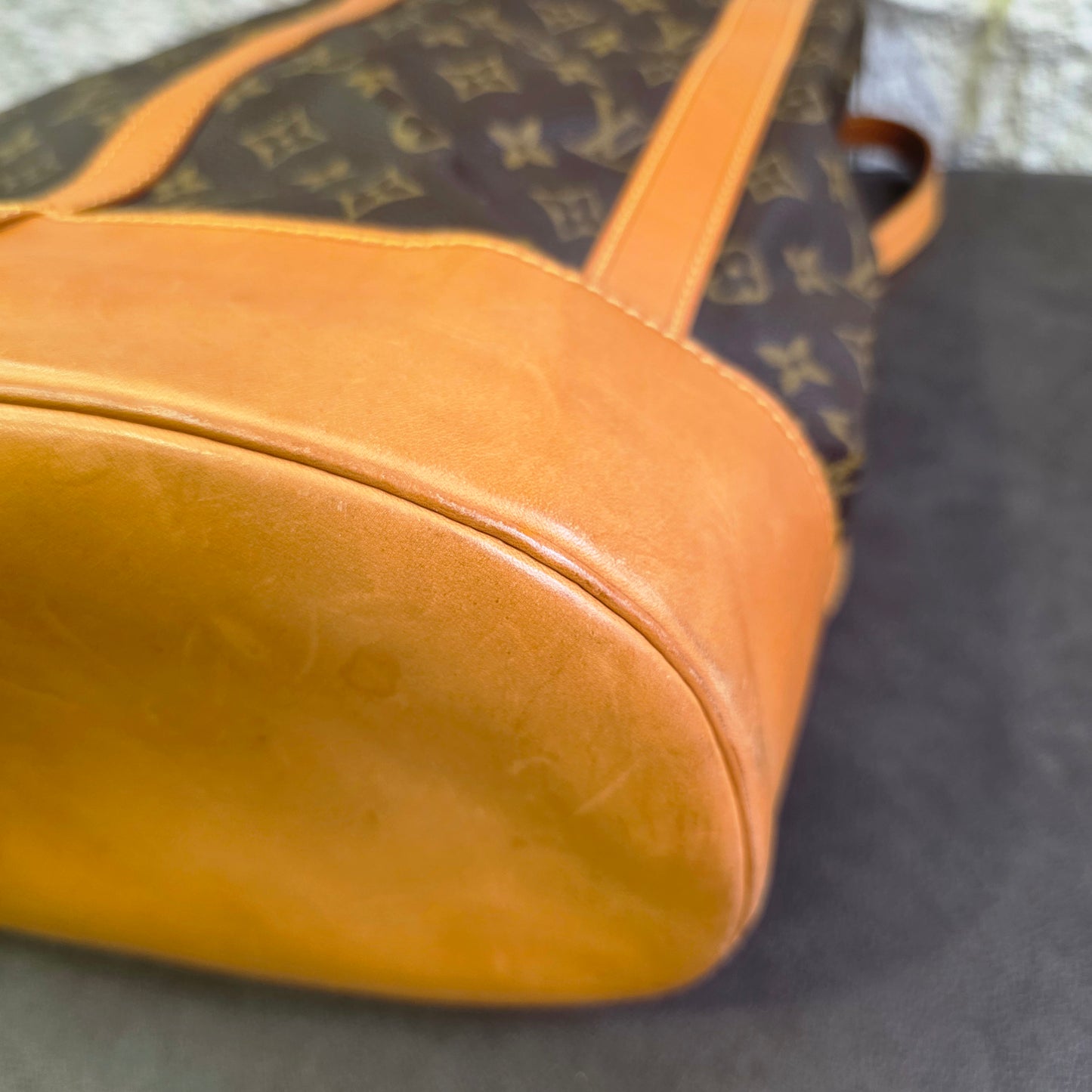 LOUIS VUITTON サック・ウィークエンドGM モノグラム M42244 【中古】 