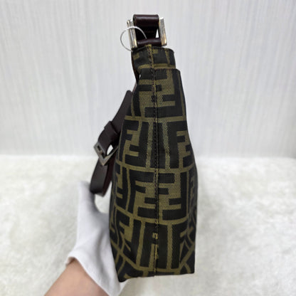 フェンディ ズッカ ショルダーバッグ ブラウン【中古】 