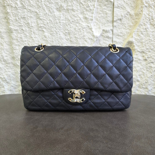 CHANEL CF25 Flap Bag [Pre-Owned]