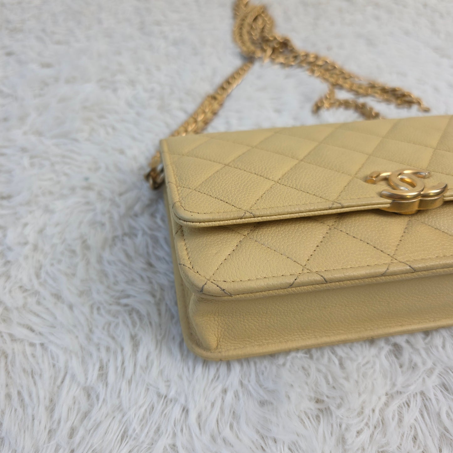 CHANEL Matelassé Coco Mark Caviar Skin Chain Wallet [Pre-Owned]