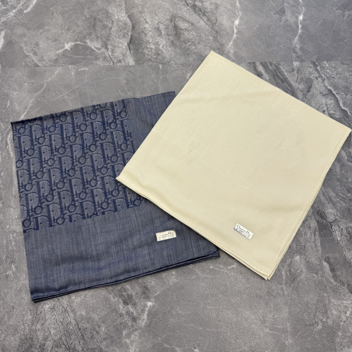 DIOR スカーフ 箱付き【中古】 