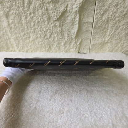 バレンシアガ クラッチバッグ【中古】
