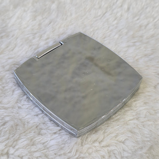 Christian Dior Hand Mirror – Compact Beauty Accessory [Pre-Owned]