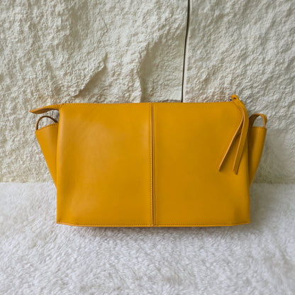 CELINE Trifold Chain Handbag in Yellow Leather [Pre-Owned]