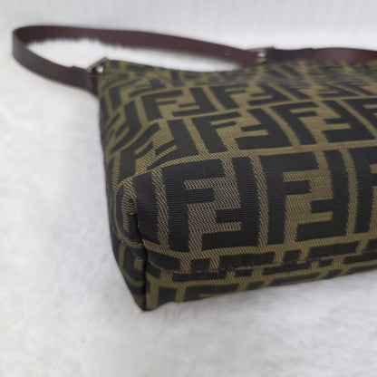 フェンディ ズッカ ショルダーバッグ ブラウン【中古】 