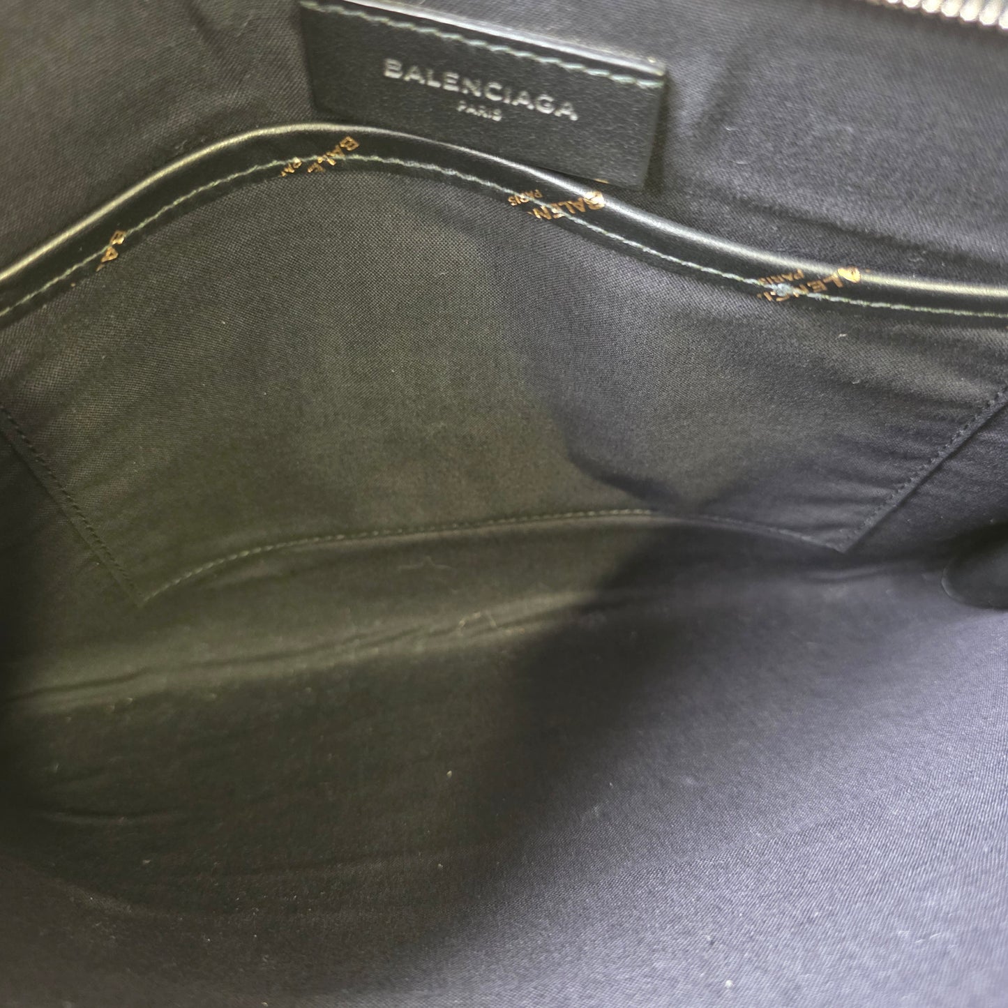 バレンシアガ クラッチバッグ【中古】