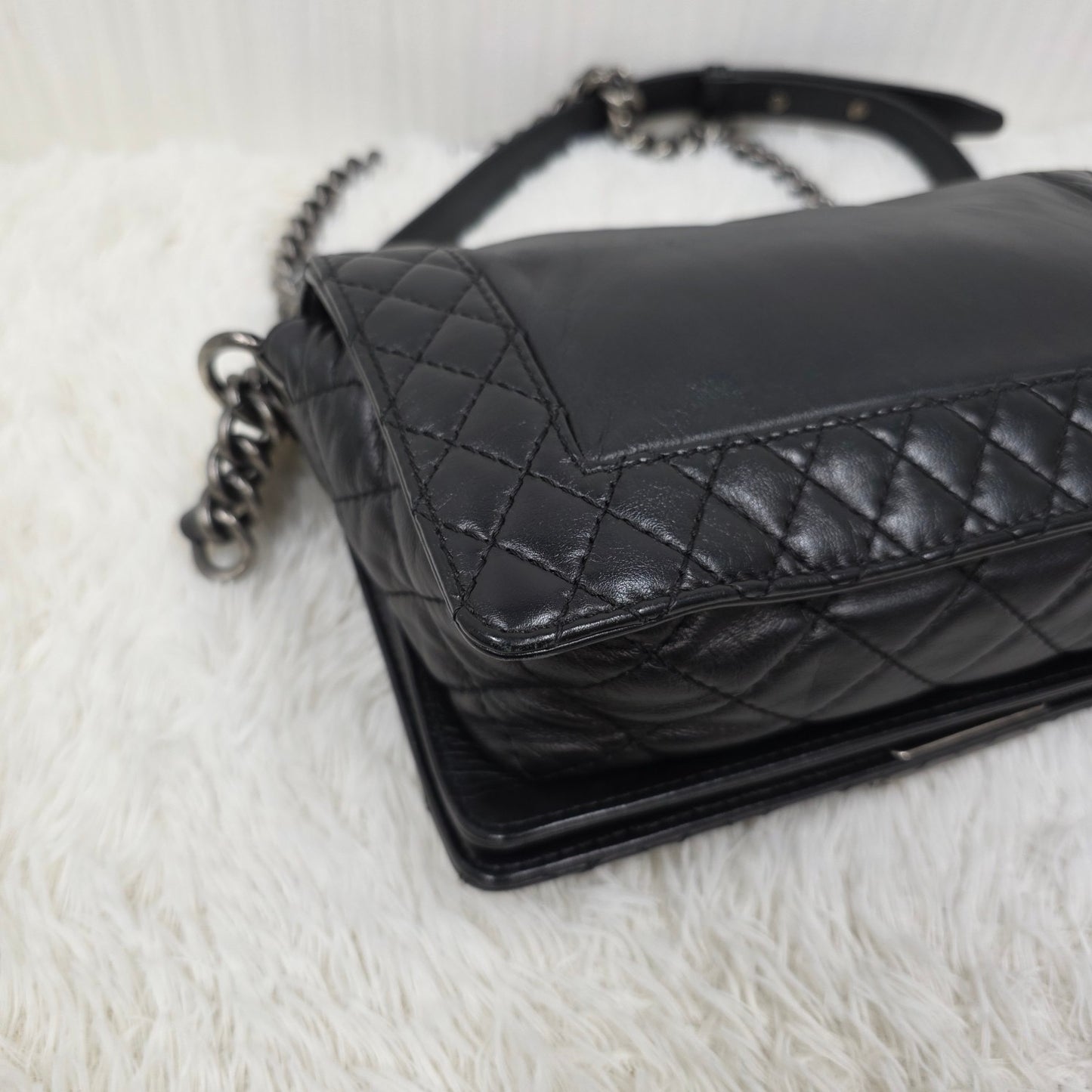 CHANEL Boy Chanel Black Leather Chain Shoulder Handbag [Pre-Owned]