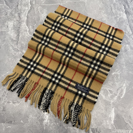BURBERRY Scarf [Pre-Owned]