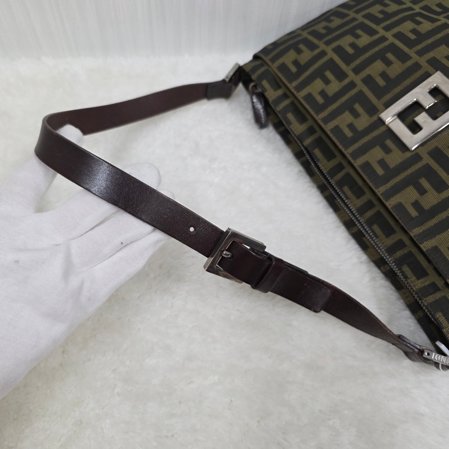 フェンディ ズッカ ショルダーバッグ ブラウン【中古】 