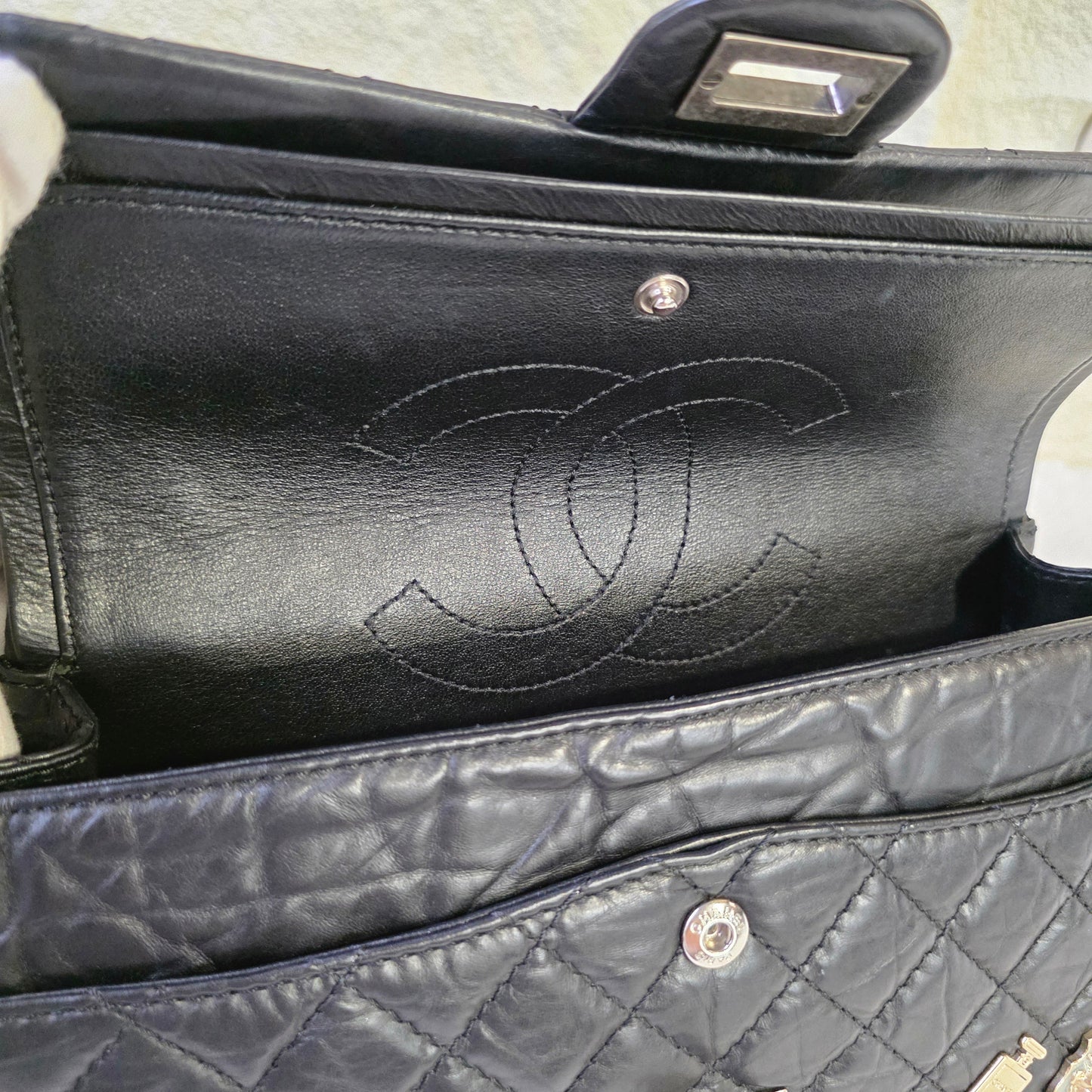 CHANEL 2.55 エンブロイダリー アイコン ダブルフラップ マトラッセ チェーンショルダーバッグ【中古】