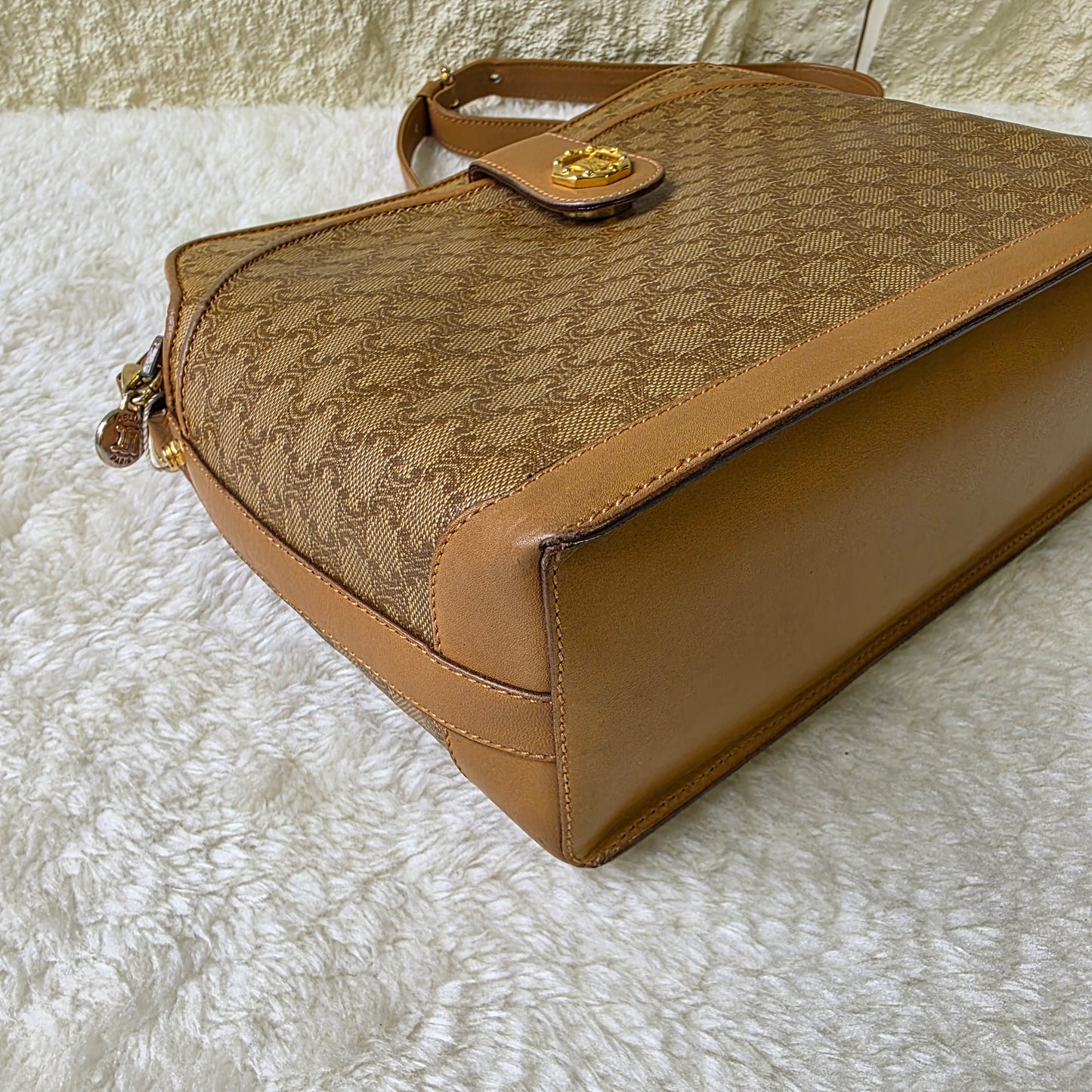 CELINE マカダム ショルダーバッグ【中古】