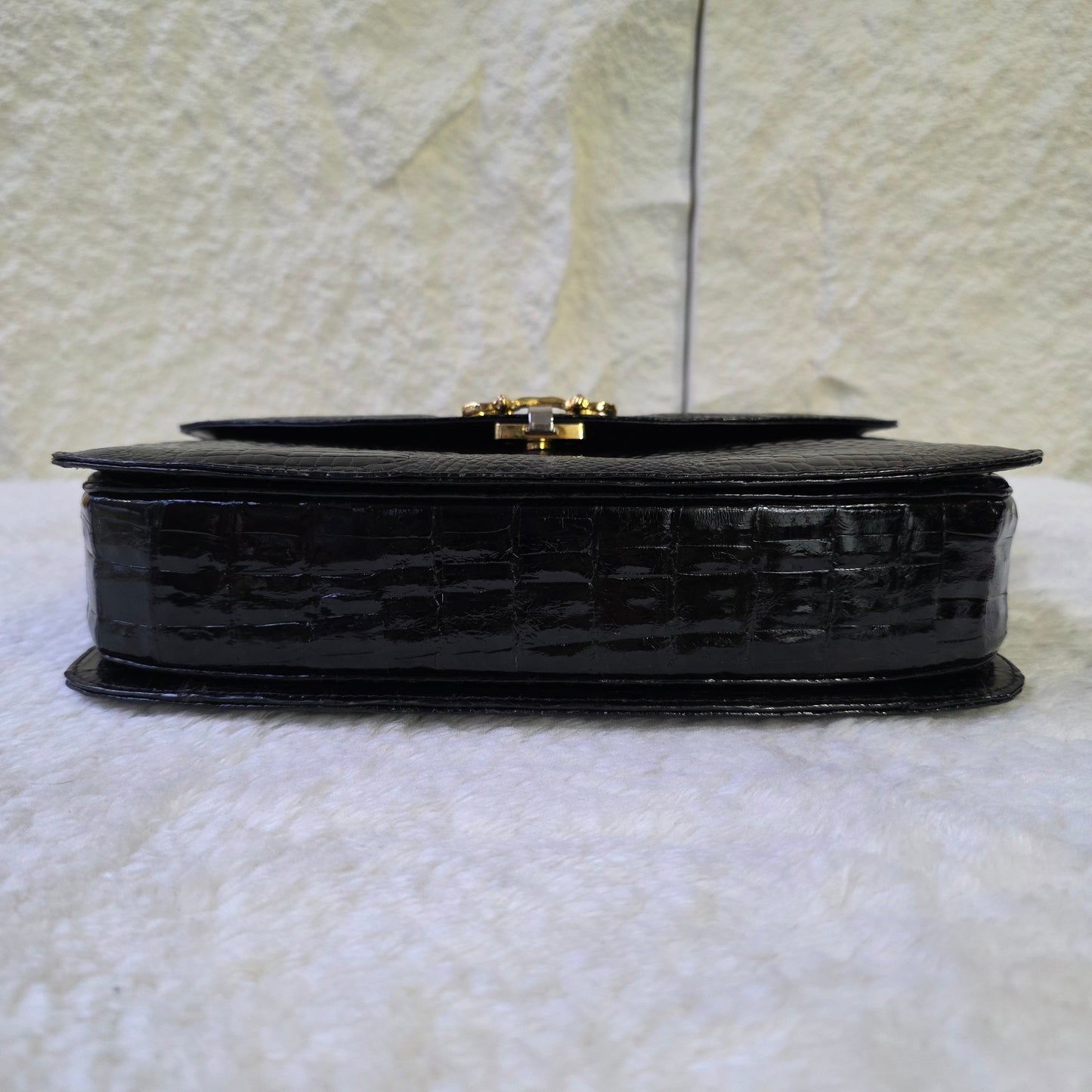 JRA エンボス加工 ワンショルダーバッグ ブラック【中古】 