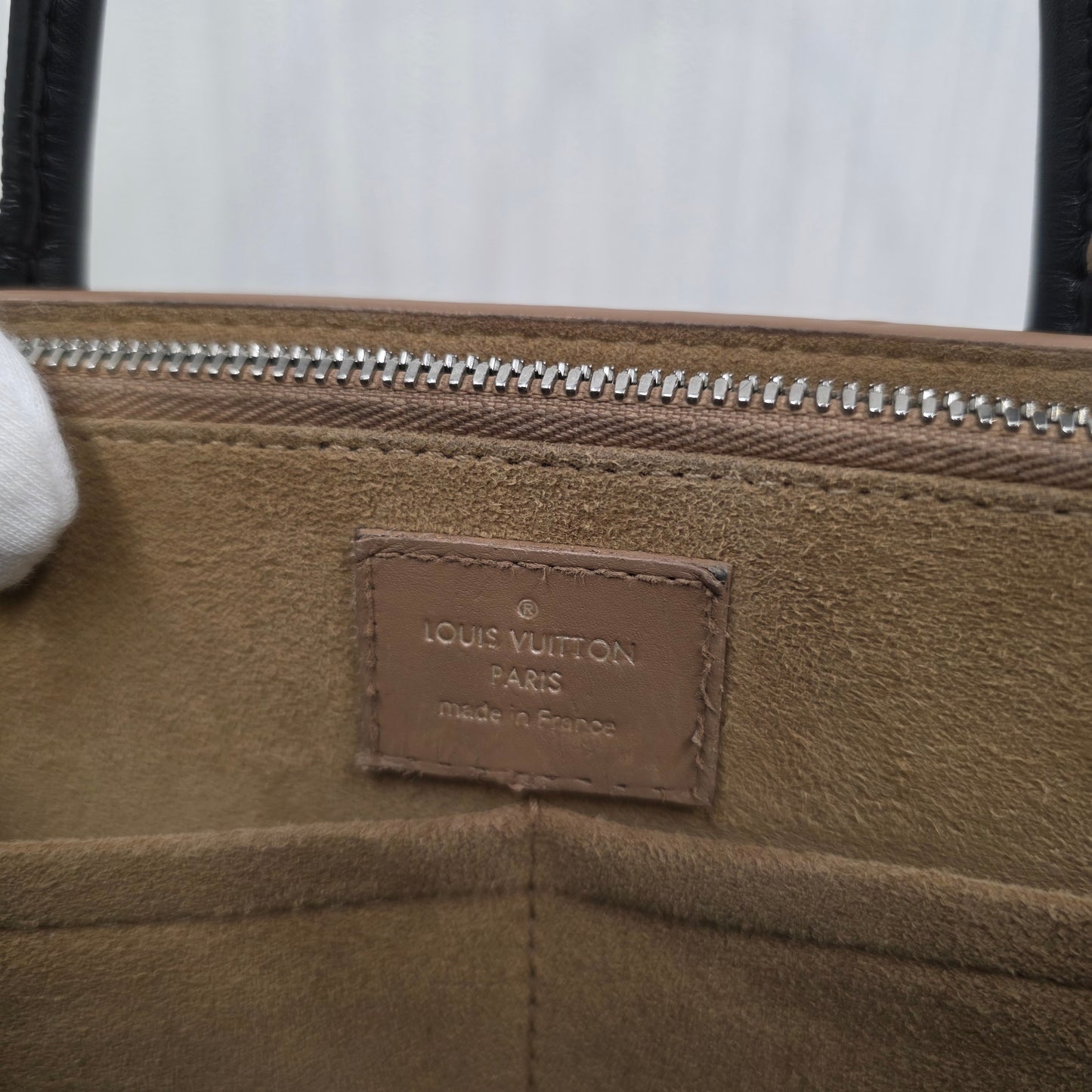 LOUIS VUITTON Vérité Tote MM [Pre-Owned]