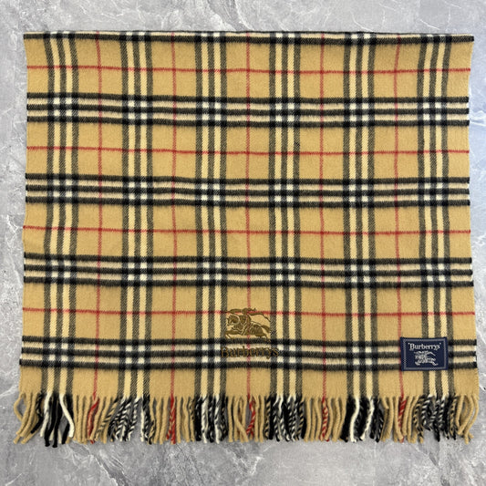 BURBERRY Scarf [Pre-Owned]