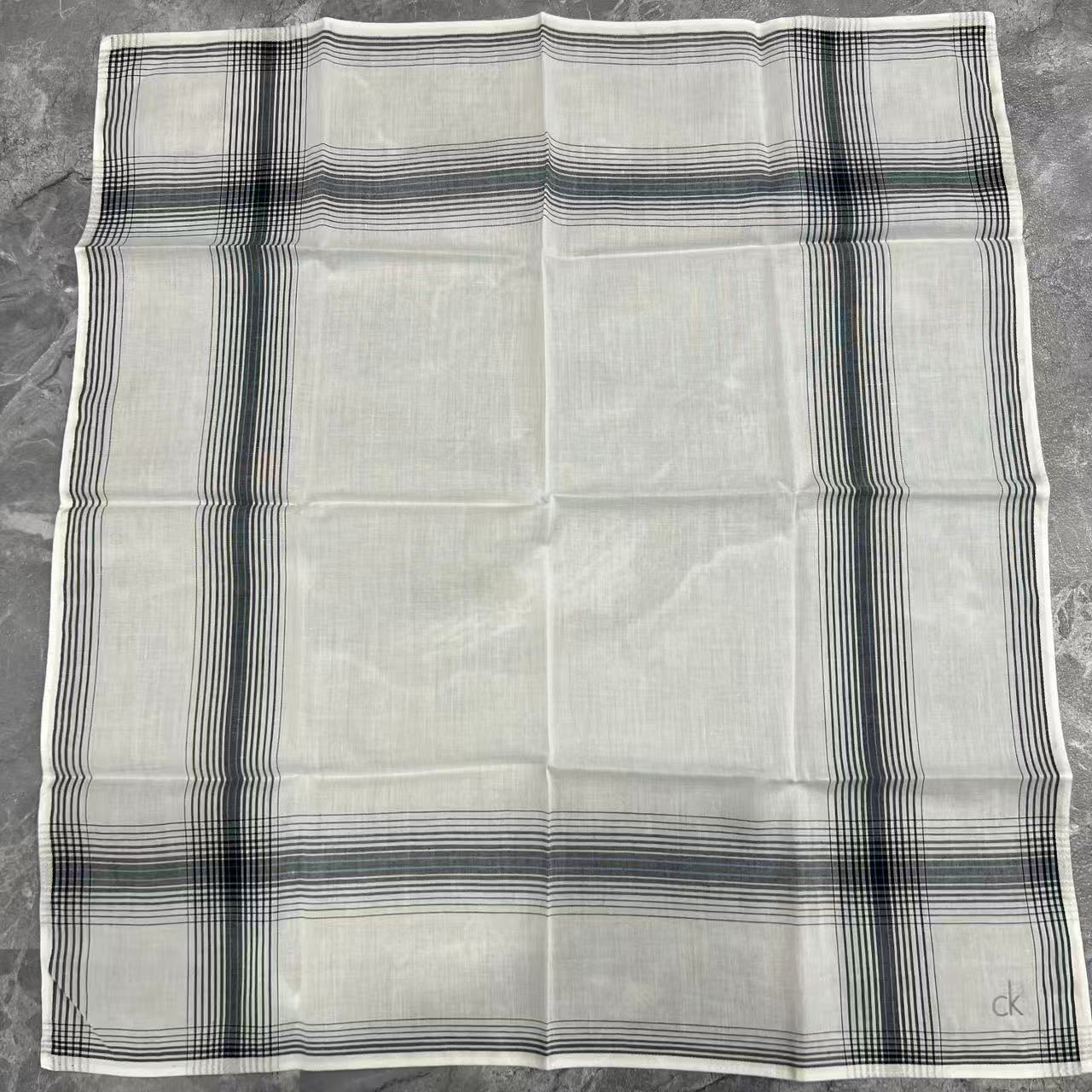 Burberry Handkerchief [Pre-Owned]