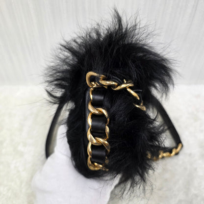 CHANEL チェーンショルダーミニバッグ ファー×ブラック【中古】 