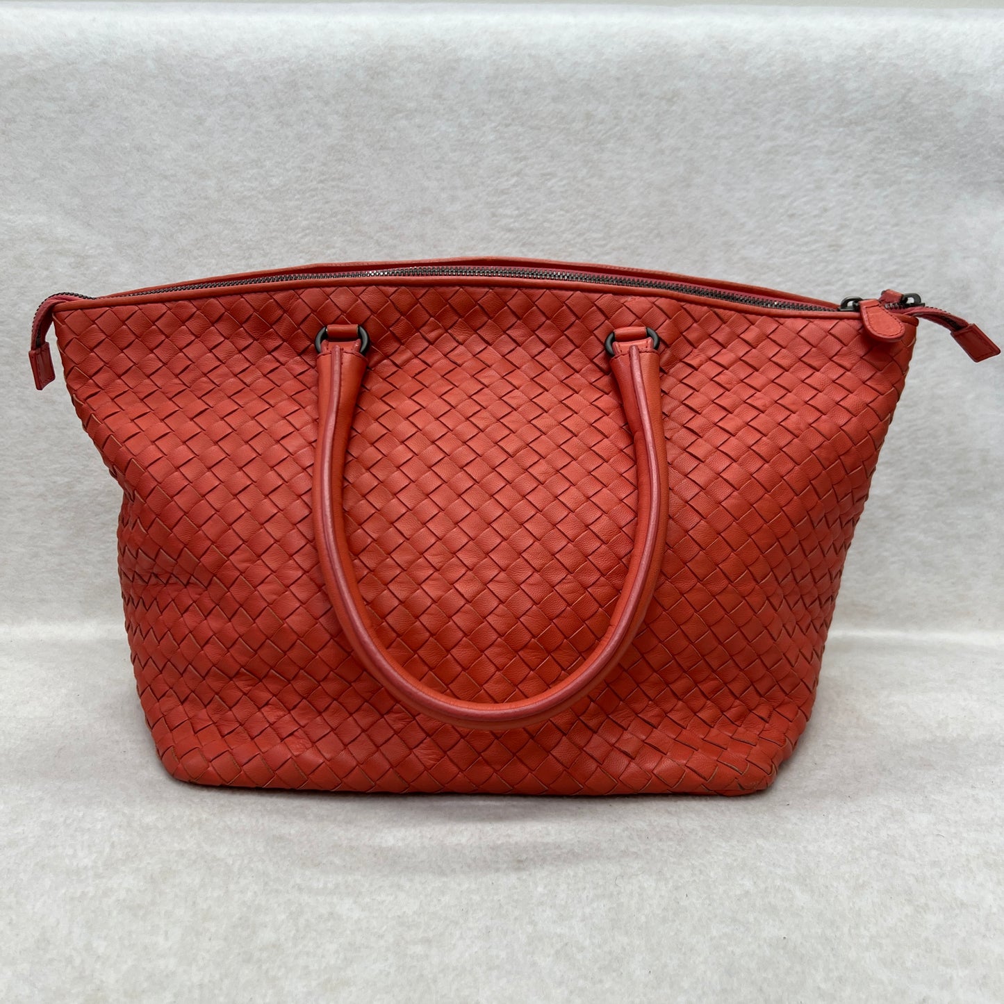 Bottega Veneta Woven Handbag [Pre-Owned]