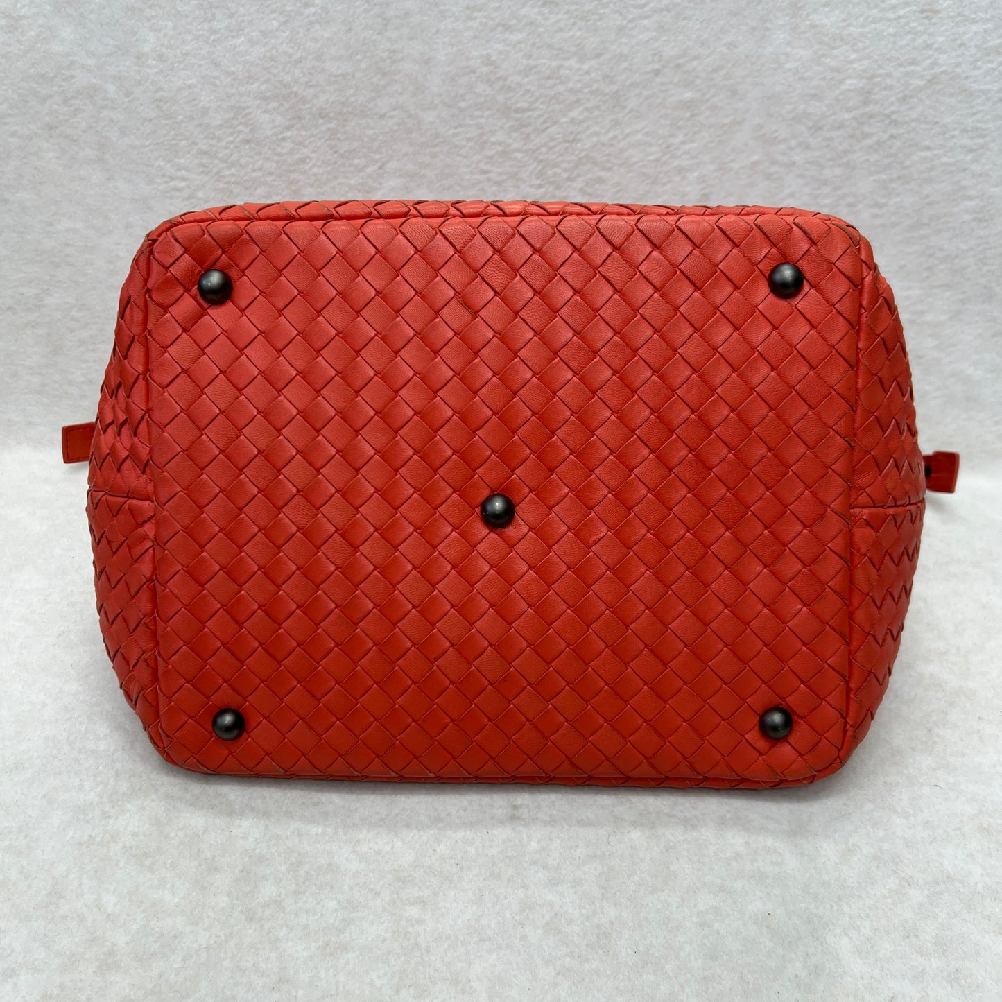 Bottega Veneta Woven Handbag [Pre-Owned]