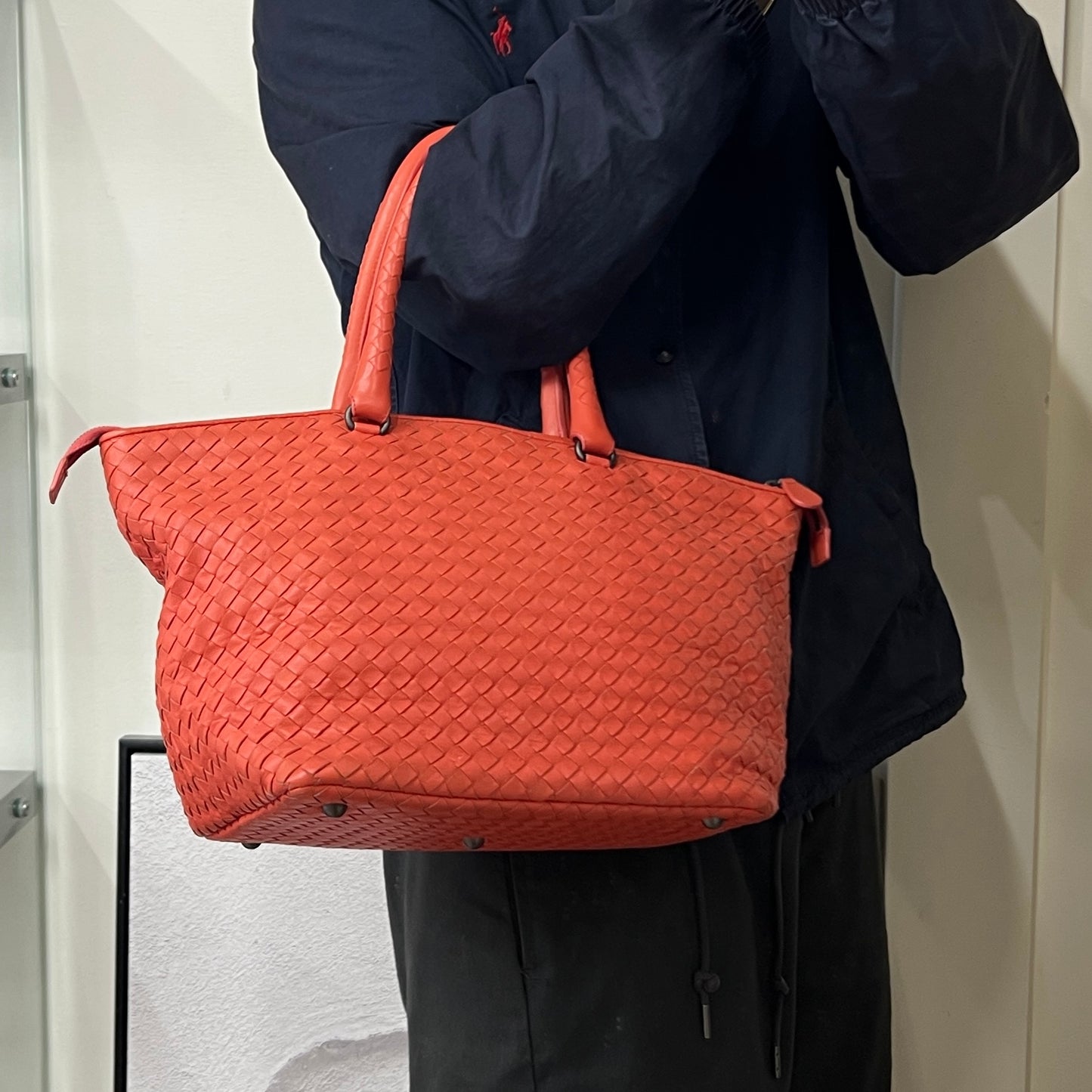 Bottega Veneta Woven Handbag [Pre-Owned]