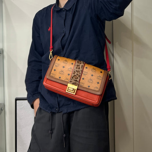 MCM Colorblock crossbody Bag [Pre-Owned]