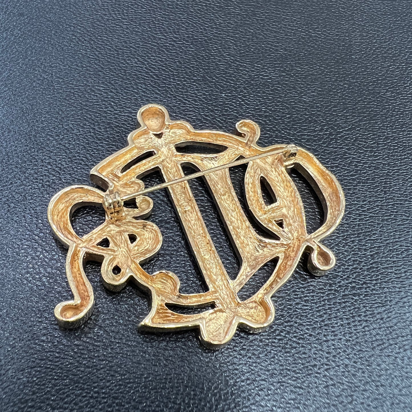 DIOR Brooch [Pre-Owned]