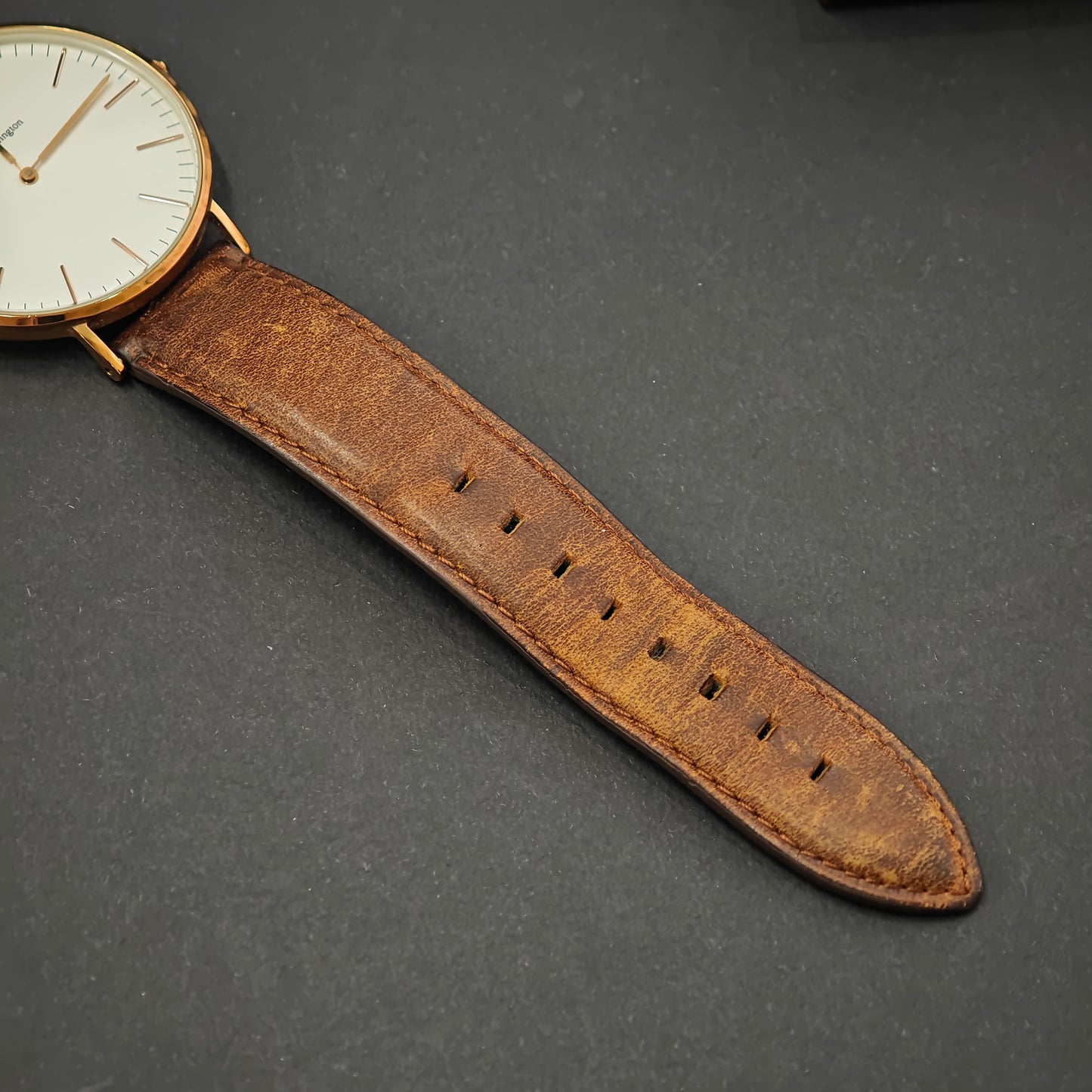 Daniel Wellington Watch [Pre-Owned]