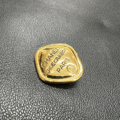 CHANEL Gold Brooch [Pre-Owned]
