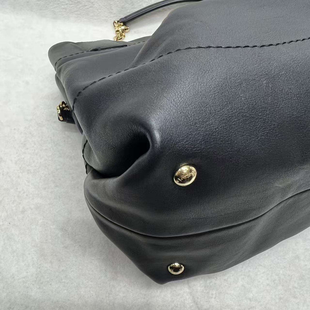 Ferragamo Vara Buckle Shoulder Bag [Pre-Owned]