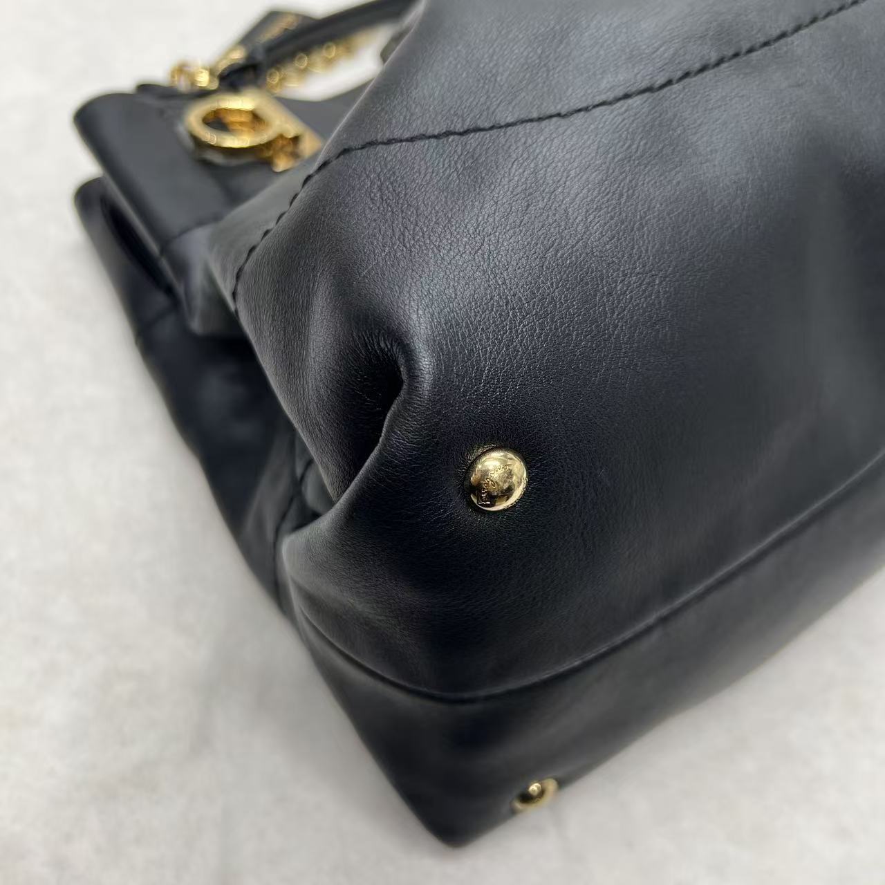 Ferragamo Vara Buckle Shoulder Bag [Pre-Owned]