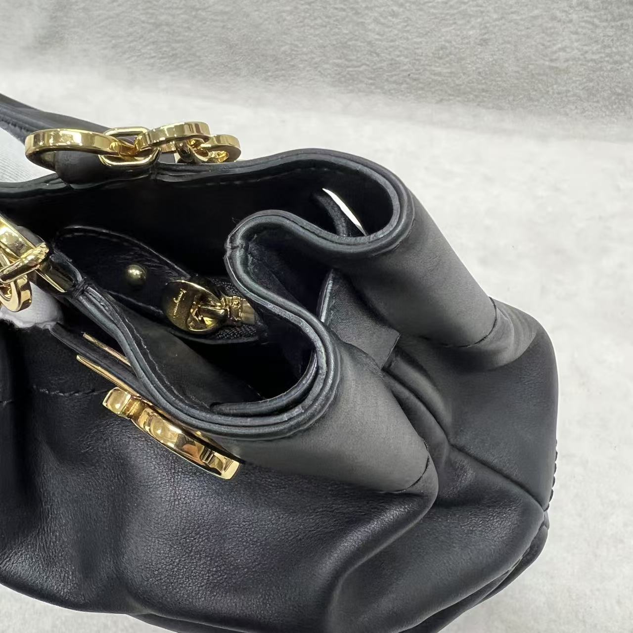 Ferragamo Vara Buckle Shoulder Bag [Pre-Owned]