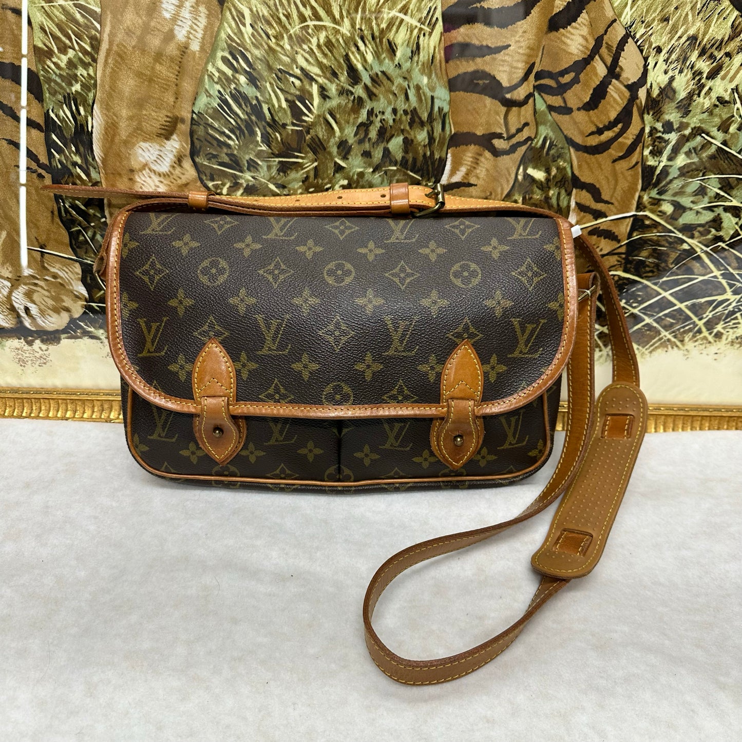 LV Monogram Cambridge Messenger Bag（二手）