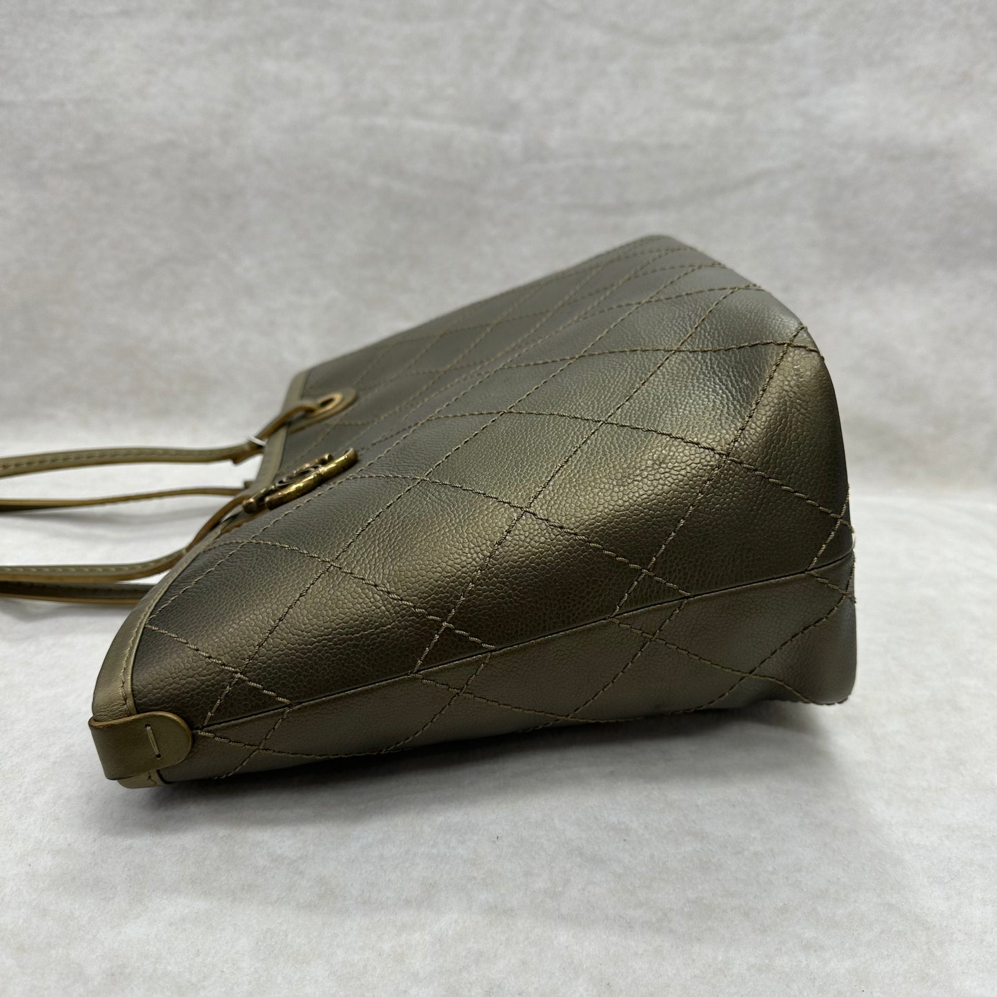 Chanel Caviar Leather Tote Bag [Pre-Owned]