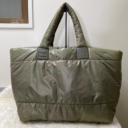 Chanel Oversized Puffer Reversible Bag [Pre-Owned]