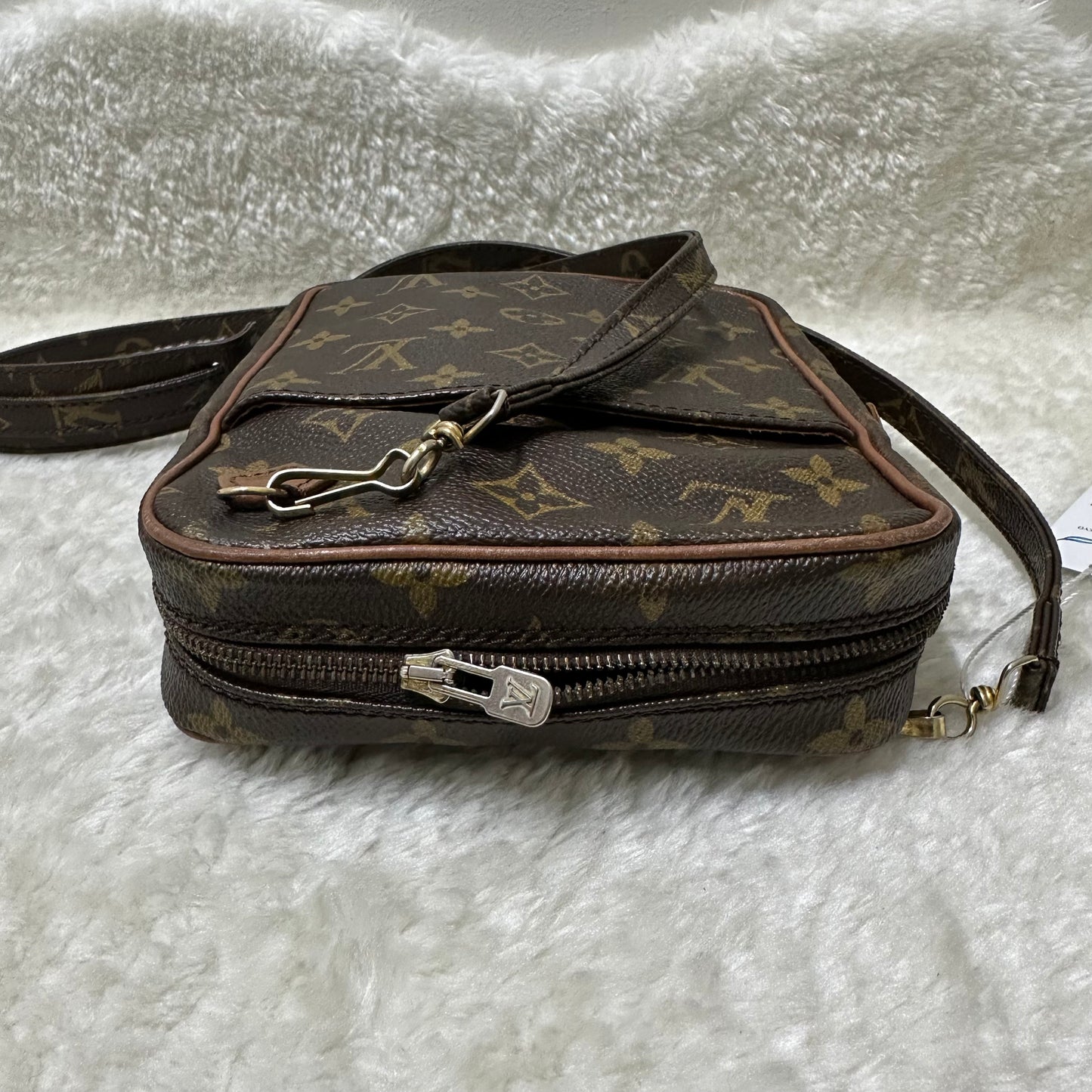 LV Monogram Camera Bag [Pre-Owned]