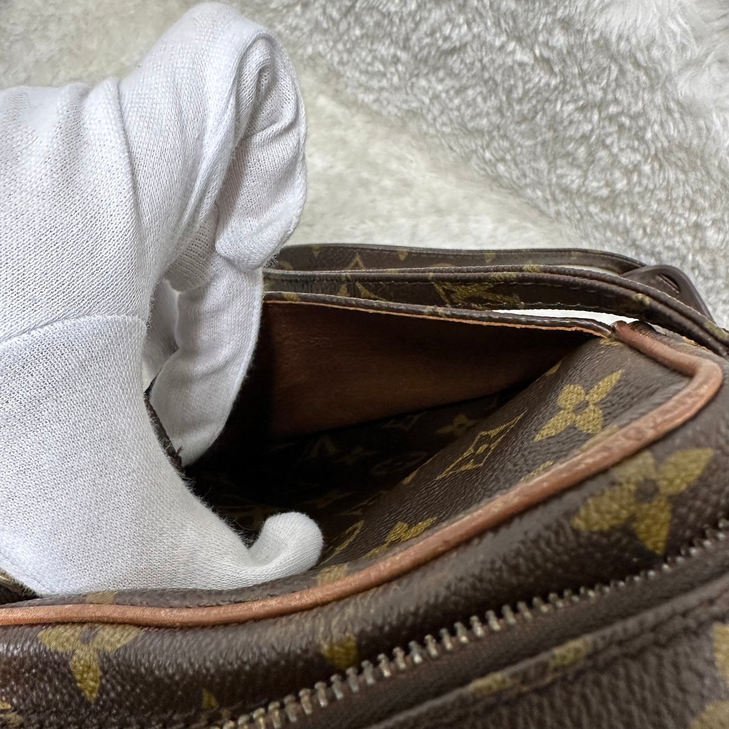 LV Monogram Camera Bag [Pre-Owned]