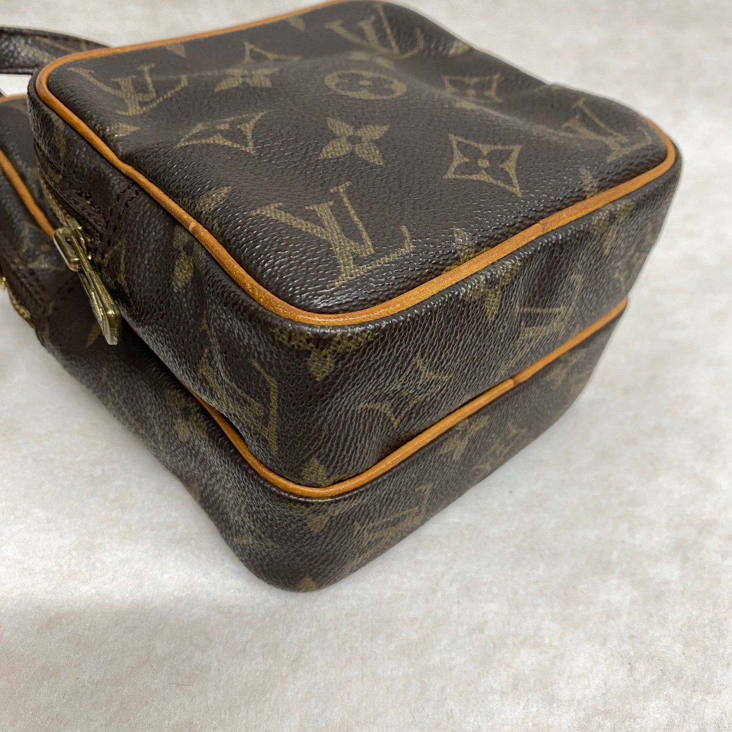 LV Monogram Camera Bag [Pre-Owned]