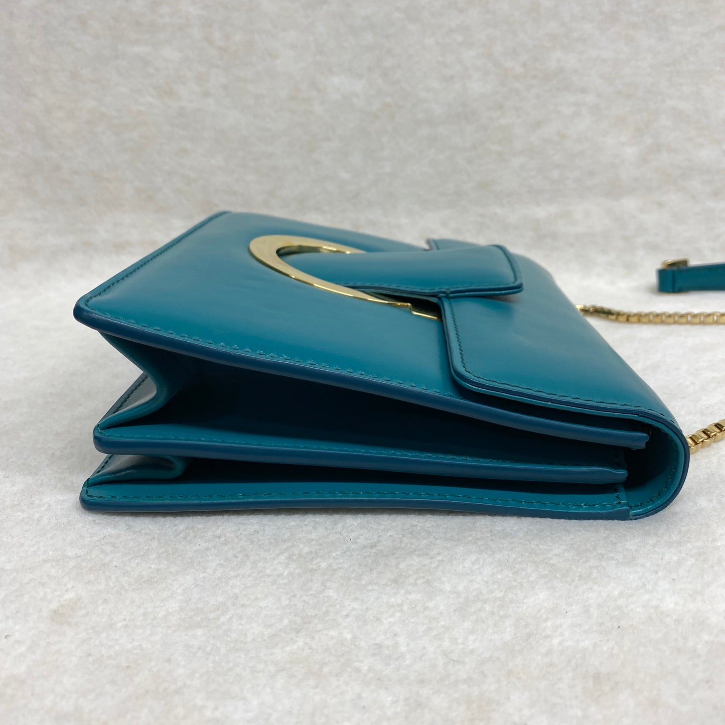 Ferragamo Leather Vara Buckle Logo Shoulder and Clutch Bag [Pre-Owned]