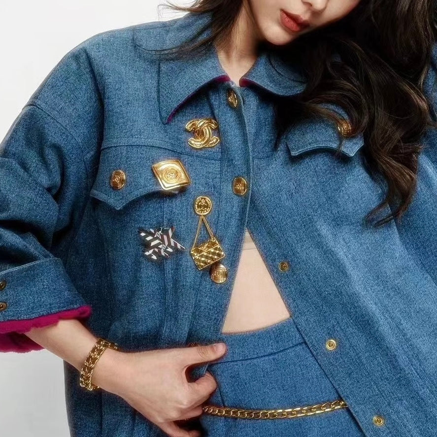 CHANEL Handbag-Shaped Brooch [Pre-Owned]