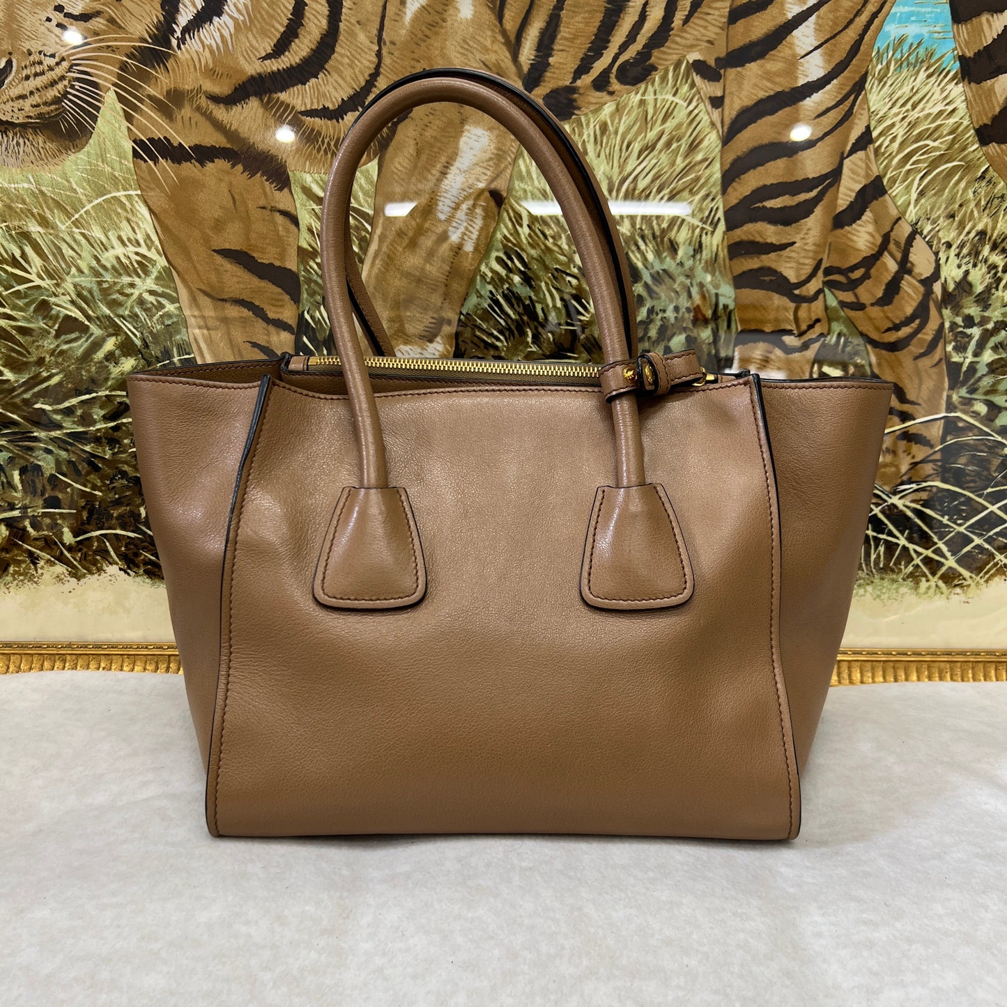 プラダ ハンドバッグ【中古】