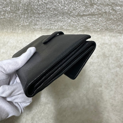 CHANEL Black & Silver Camellia Long Wallet [Pre-Owned]