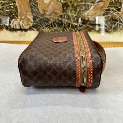 セリーヌ ブラウン モノグラム バッグ【中古】