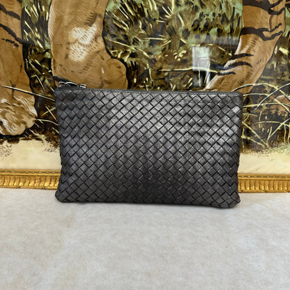 Bottega Veneta Classic Woven Clutch Bag [Pre-Owned]