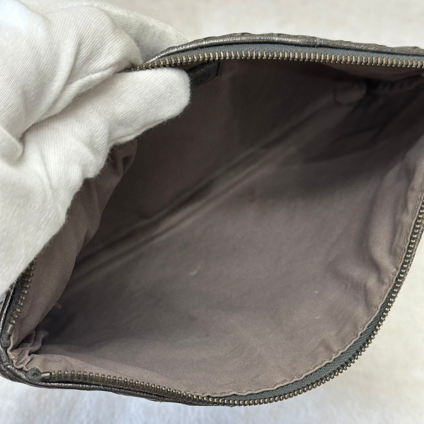 Bottega Veneta Classic Woven Clutch Bag [Pre-Owned]