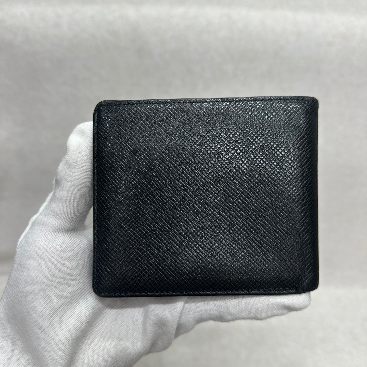 Louis Vuitton Black Leather Wallet [Pre-Owned]