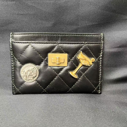 CHANEL 2017年限定 2.55 カードホルダー【中古】 